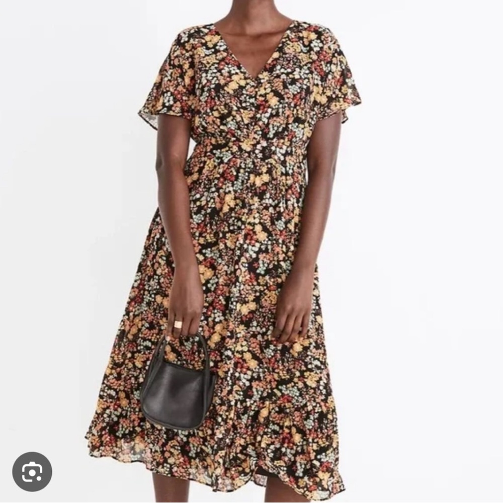 Madewell V-Neck Midi Flutter Sleeve Dress in Black Floral Size 6